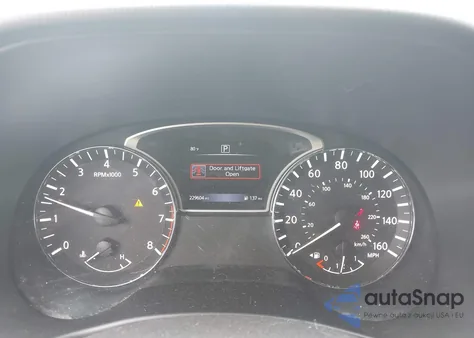 2016 Nissan Pathfinder Platinum/S/Sl/Sv z USA, uszkodzony, nr VIN 5N1AR2MN5GC606698